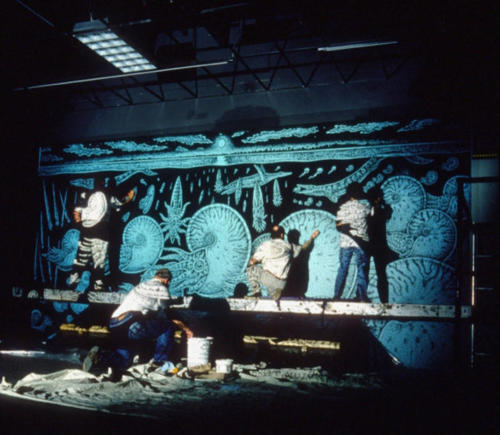 Ammonite mural painted with volunteers in 12 hours