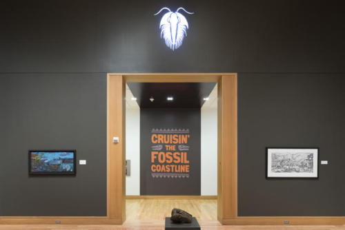 Trilobite gobo light with Troll originals