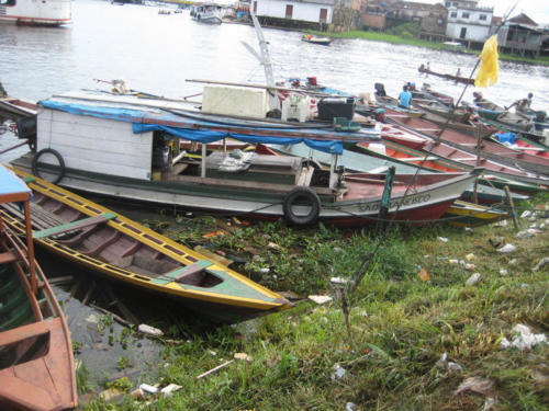 Coari waterfront.